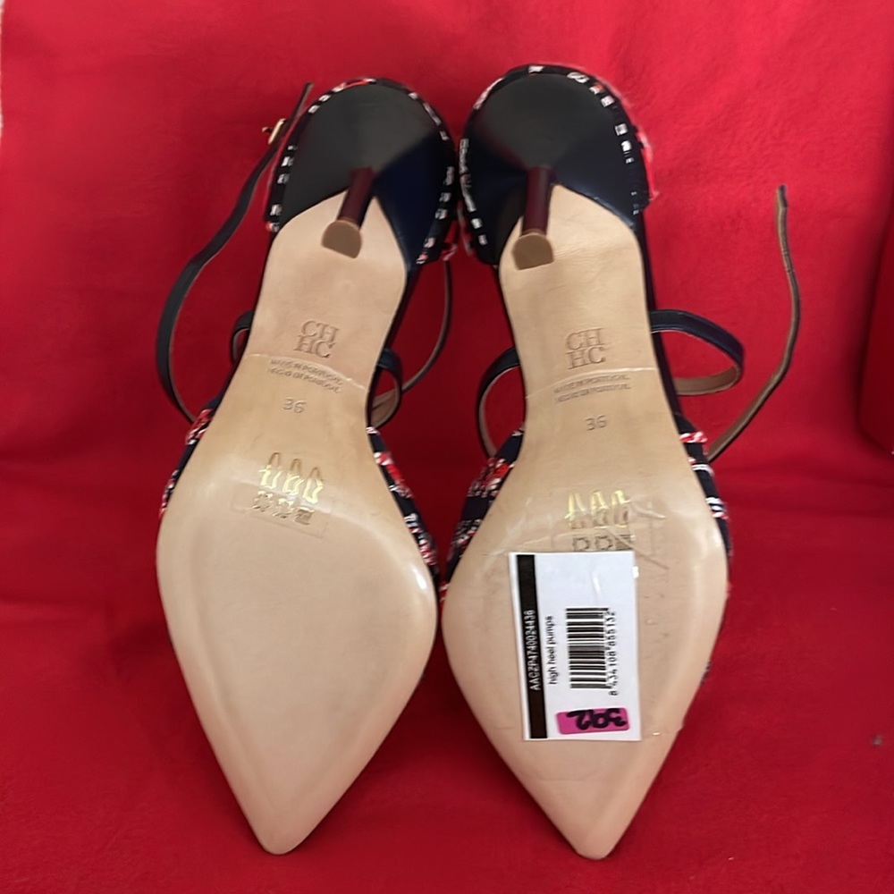 Authentic Carolina Herrera heels size 6 - Picture 12 of 17